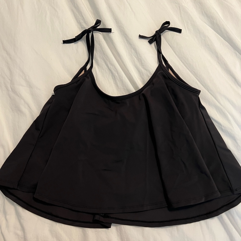 Kortni Jeane swing top